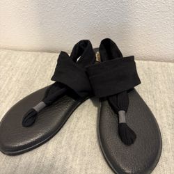 Women’s Black Sanuk Yoga Mat Summer Sandals size 8 - Simi valley