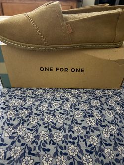 Toms shoes