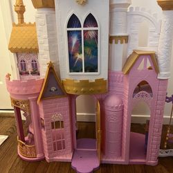 Disney Princess Ultimate Celebration Castle