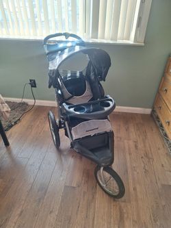 Expedition jogger stroller