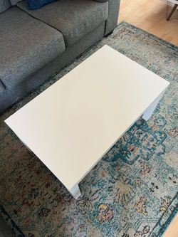 White Coffee Table - Approx 3 ft x 2 ft