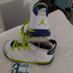 Toddler jordans cheap size 8