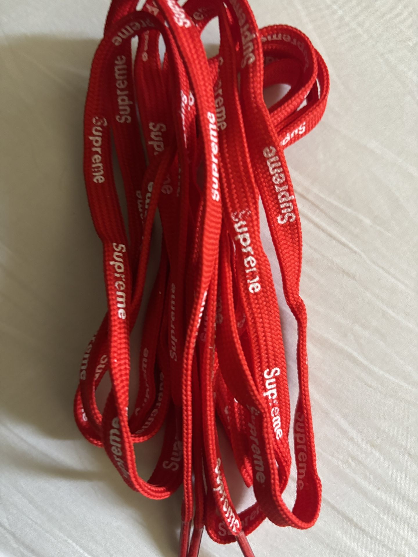 supreme shoelaces