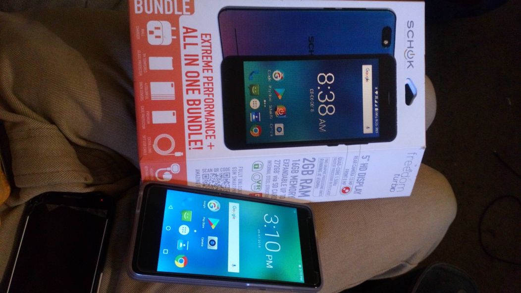 Schok cell phone