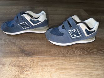 New Balance Classic 574 Kids Size 13