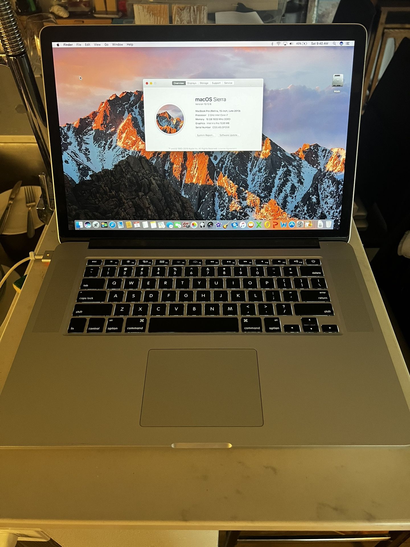 Apple MacBook Pro Model A1398 EMC 2674 15-inch, Late 2013 Intel Core i7 16GB Ram 251 GB SSD Power Adapter, Wiped and fresh install of OS
