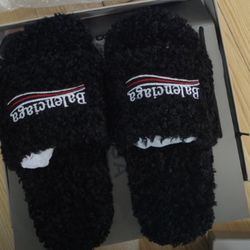 Balenciaga Slides