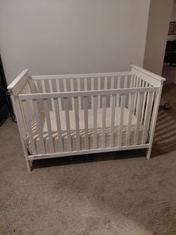 Crib and mattress