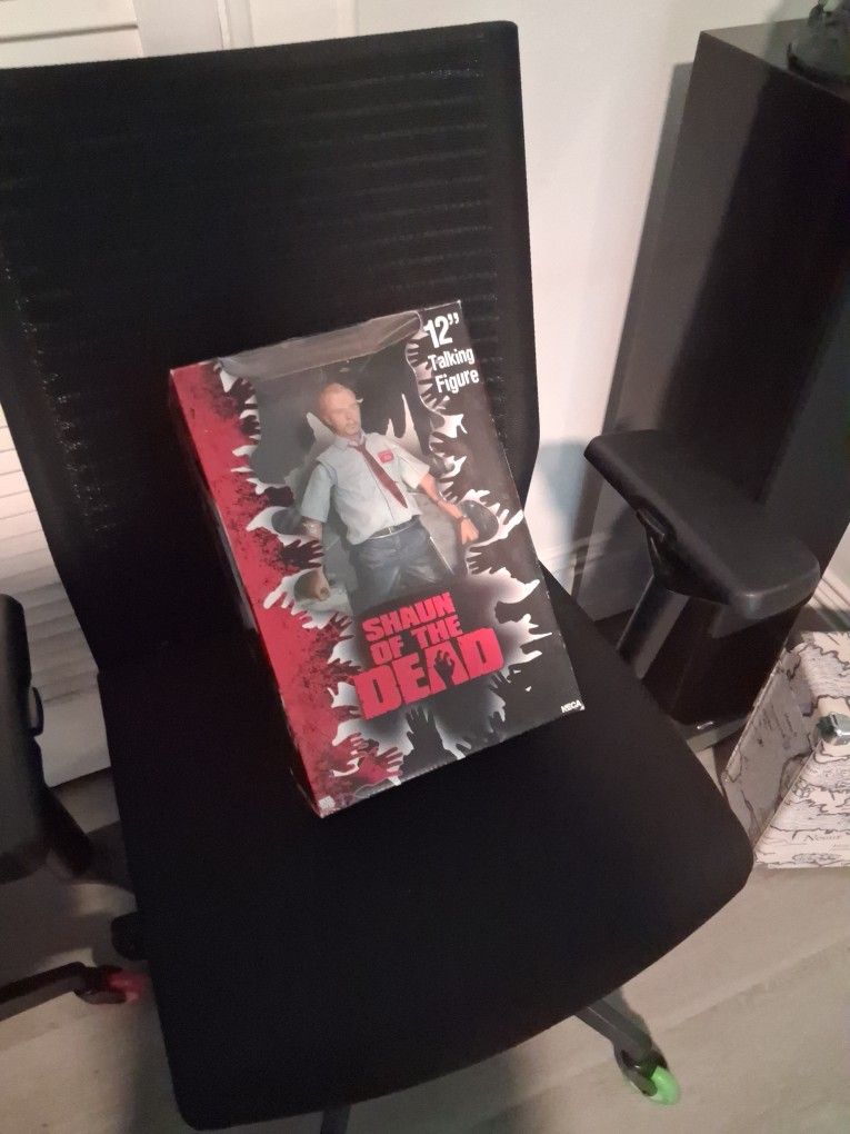 Shaun Of The Dead 12" Talking Figure