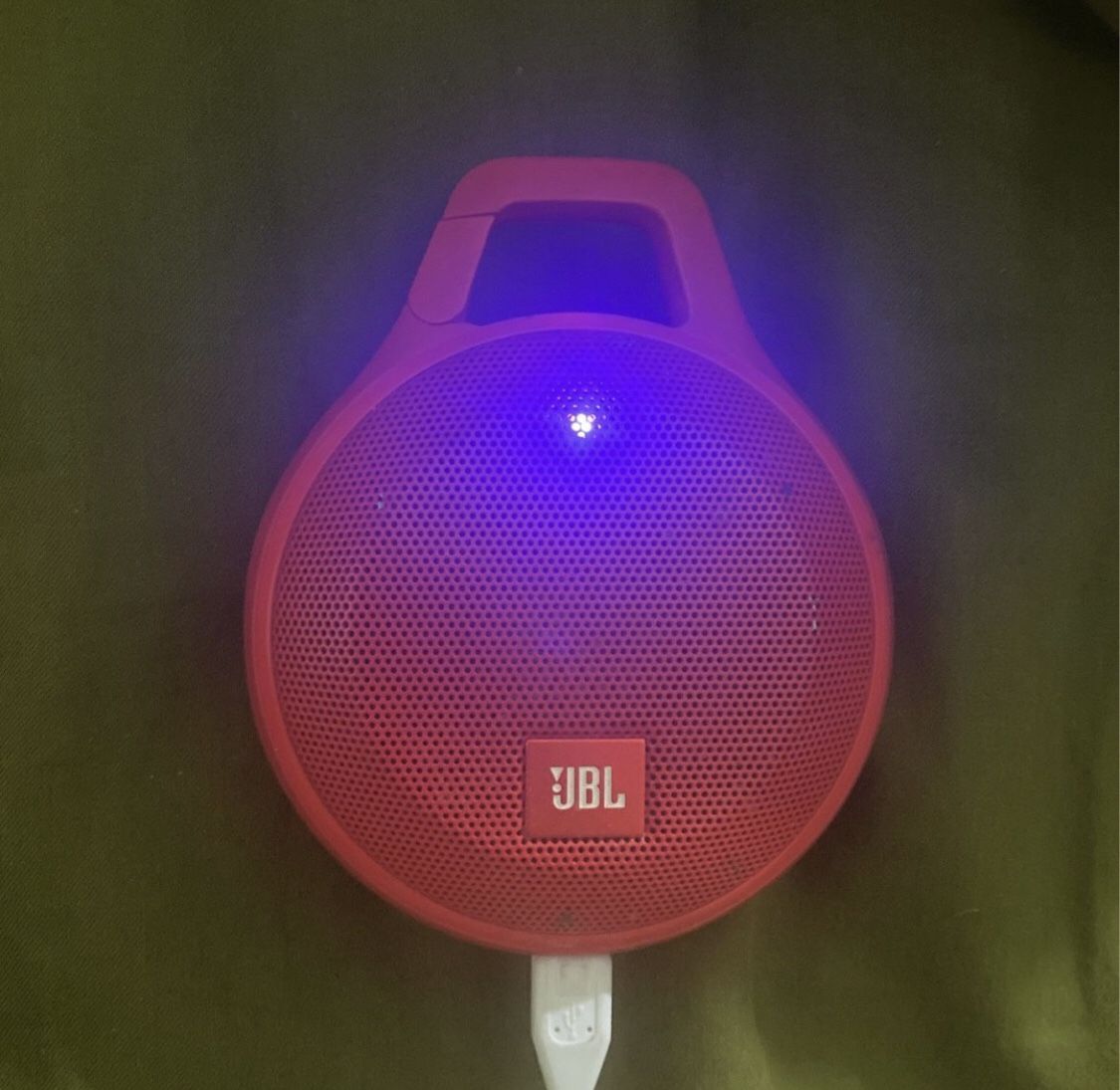 JBL clip