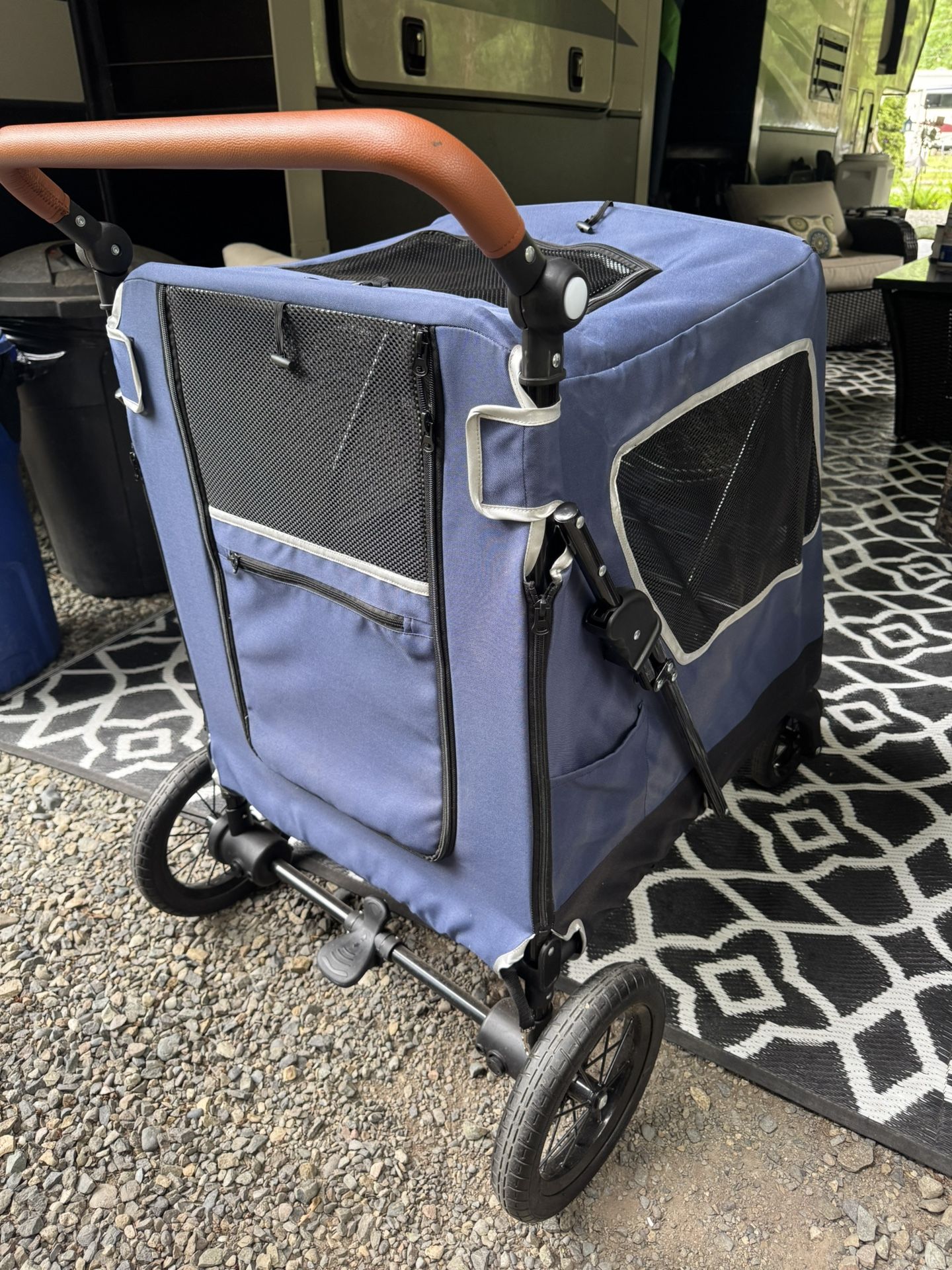 Pet Stroller Up To 150 Pounds