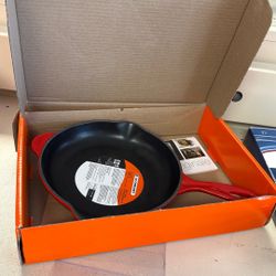 Le Creuset 22080 Skillet 