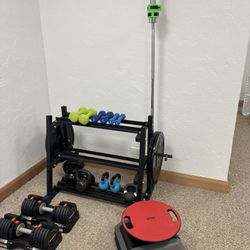 Gym equipment: Weight Rack & Accessories