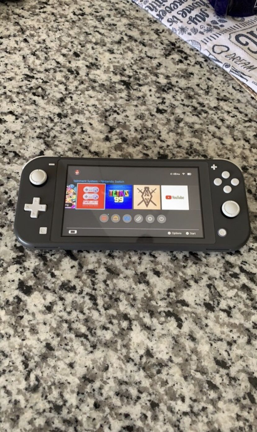 Nintendo Switch Lite - Gray (1st come,1st serve)