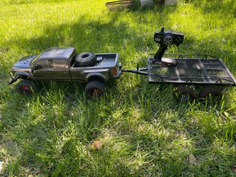 Ford F450 Cen RC vehicle with trailer