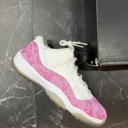 Jordan 11 Low “Pink Snakeskin”