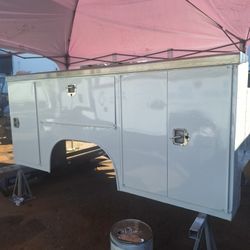 8' Utility Box Harbor