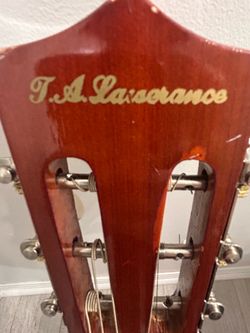 L. A. Lawonacek Model ( Classical Guitar Great for Beginners)