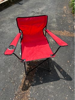 folding camping chair with cup holder