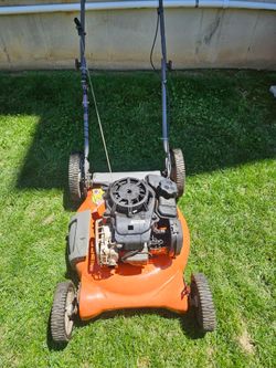 Push Mower Runs As Is No Warranty Cash Only Price $80.00