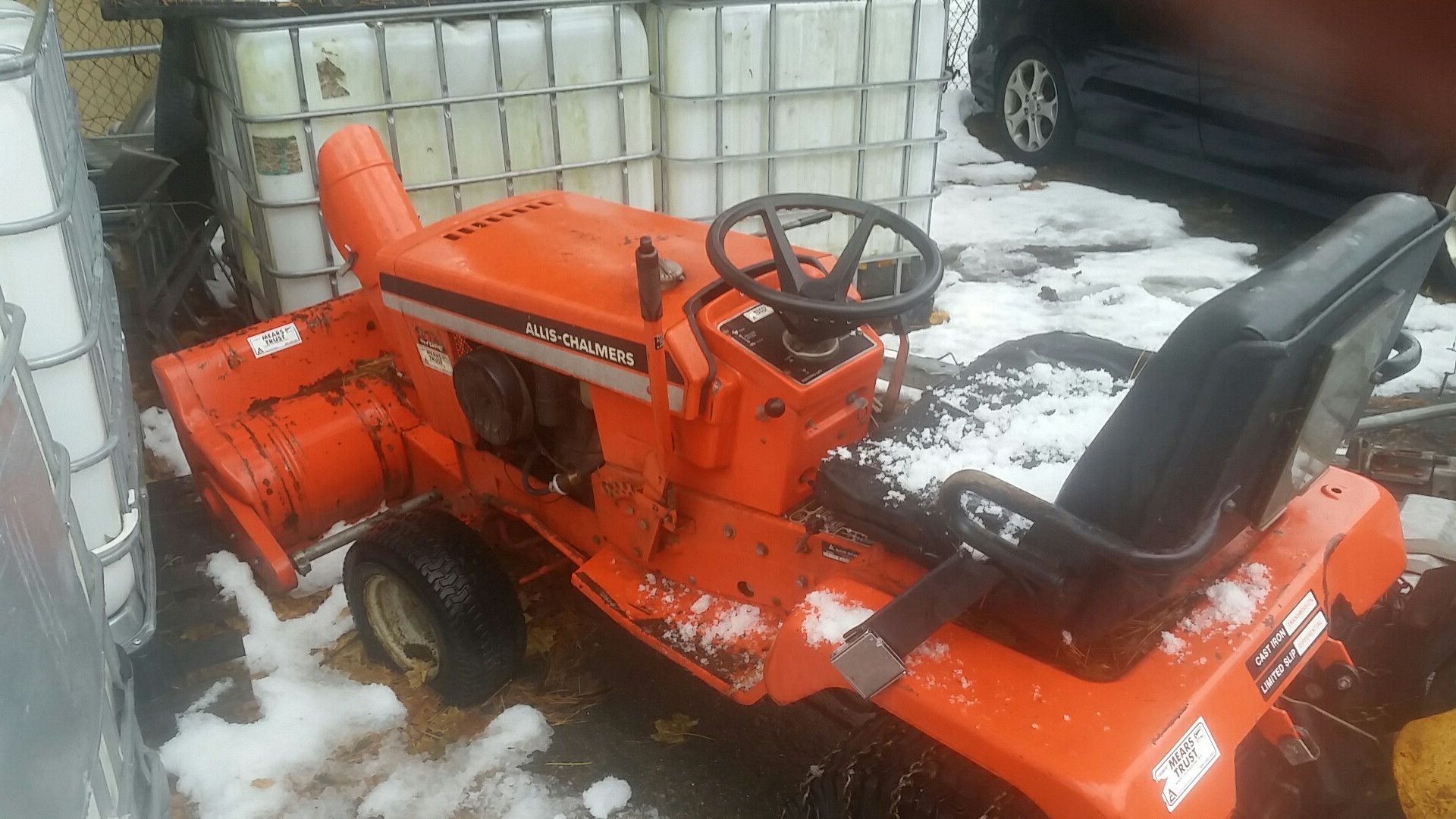 Allis Chalmers 912H with snowblower and mower deck for Sale in Townsend