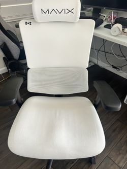 Mavix Gaming Chair