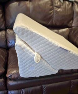 Bekwaim Bed Wedge Pillow