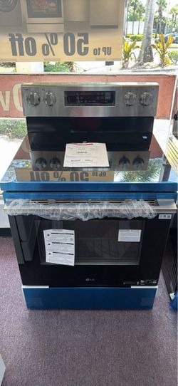 LG 30-in Glass Top 4 burners 6.3-cu ft Air Fry Convection Oven Freestanding Electric Range (Stainless Steel )