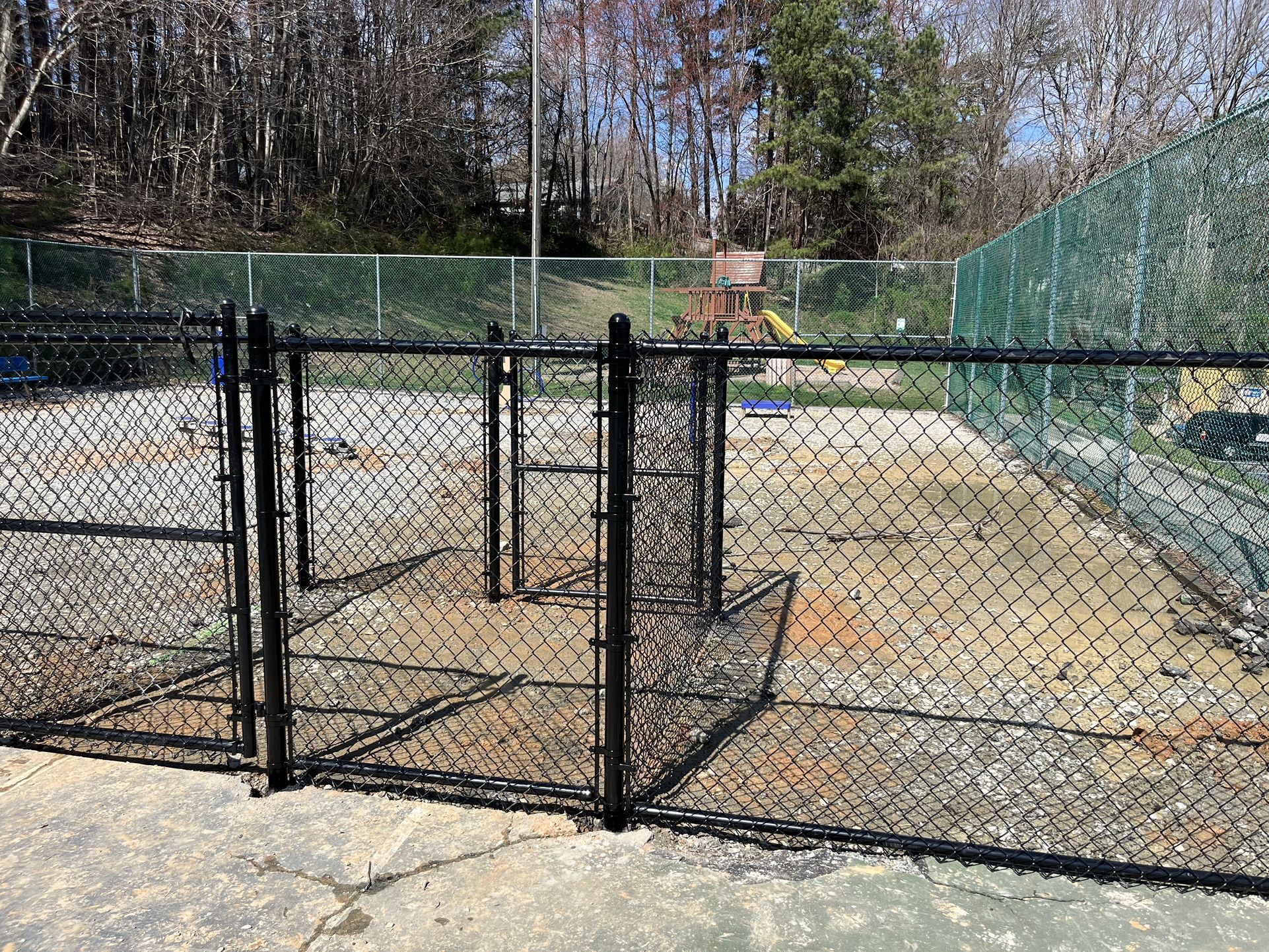 4 Foot Chain Link Labor