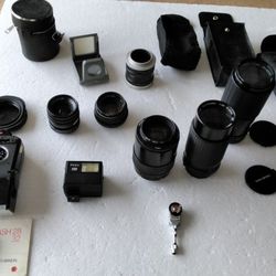Lot Of  5 Camera Lens  MINOLTA _PENTAX _ETC.+ Micelaneas  All For One Price