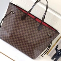 Louis Vuitton shopping bag
