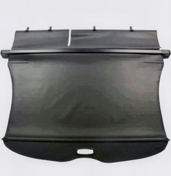 Toyota Highlander retractable trunk cover