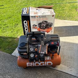 RIDGID MobilAir Tri-Stack Air Compressor