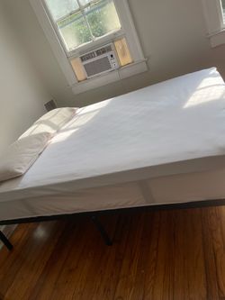 Queen bed and bed frame