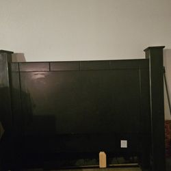 Queen Bed  Head Board And Foot Board With Bed Frame