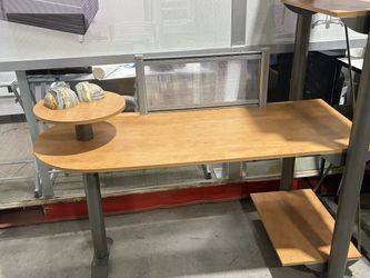 Modern Maple Executive Desk with Multi-Tier Shelving  – $300 OBO 📦 Florida