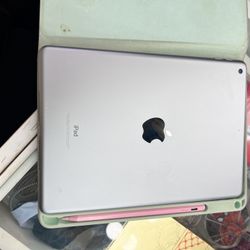 iPad 6th Generation 