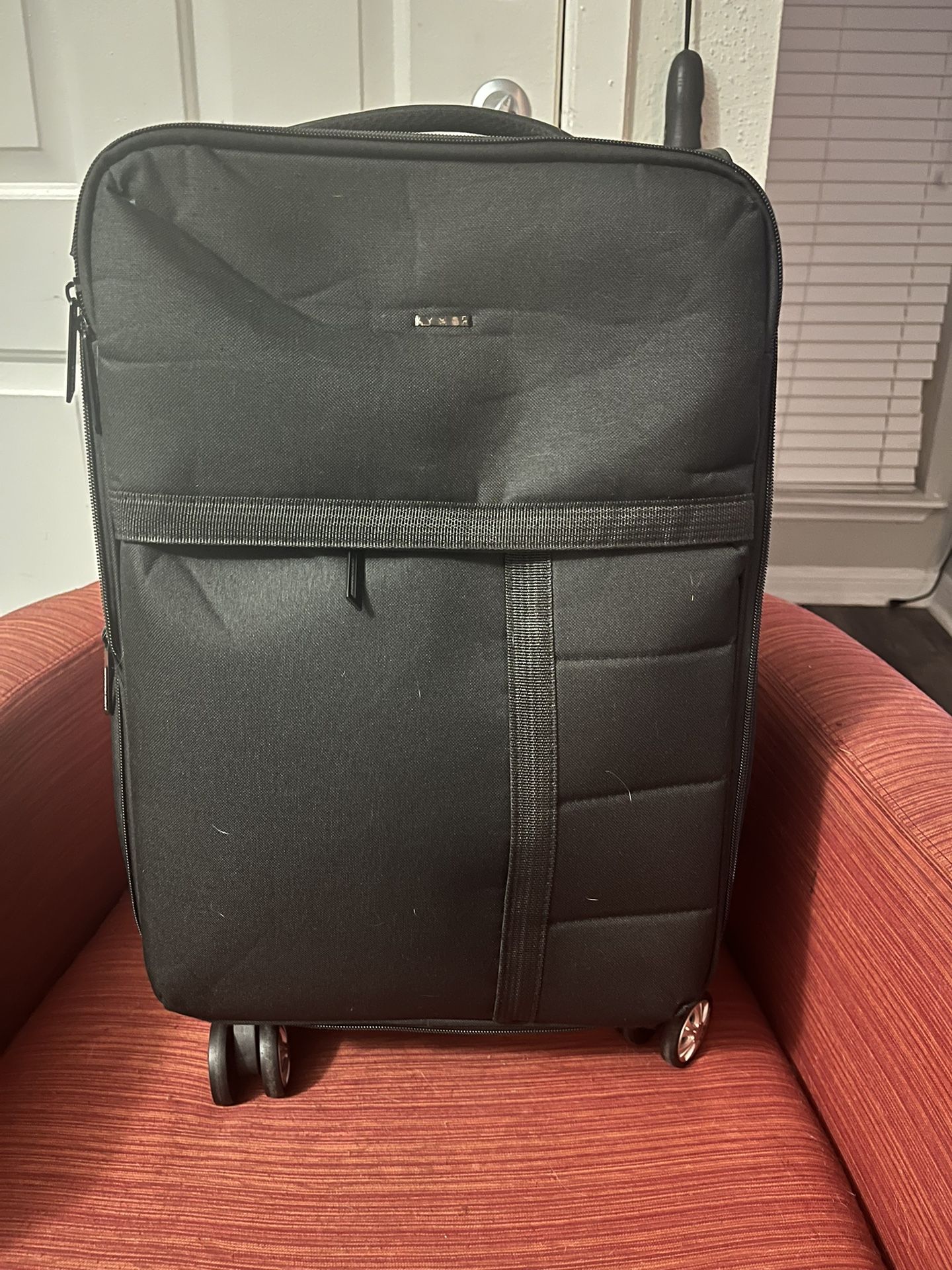 Black Suitcase 