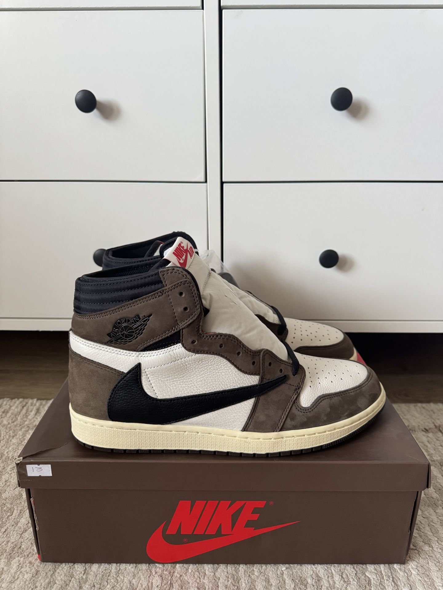 Jordan 1 High Travis Scott Mocha - Size 13 US DS OG ALL