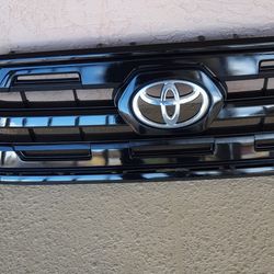Toyota Tacoma Front Grill Bumper 2016-2022