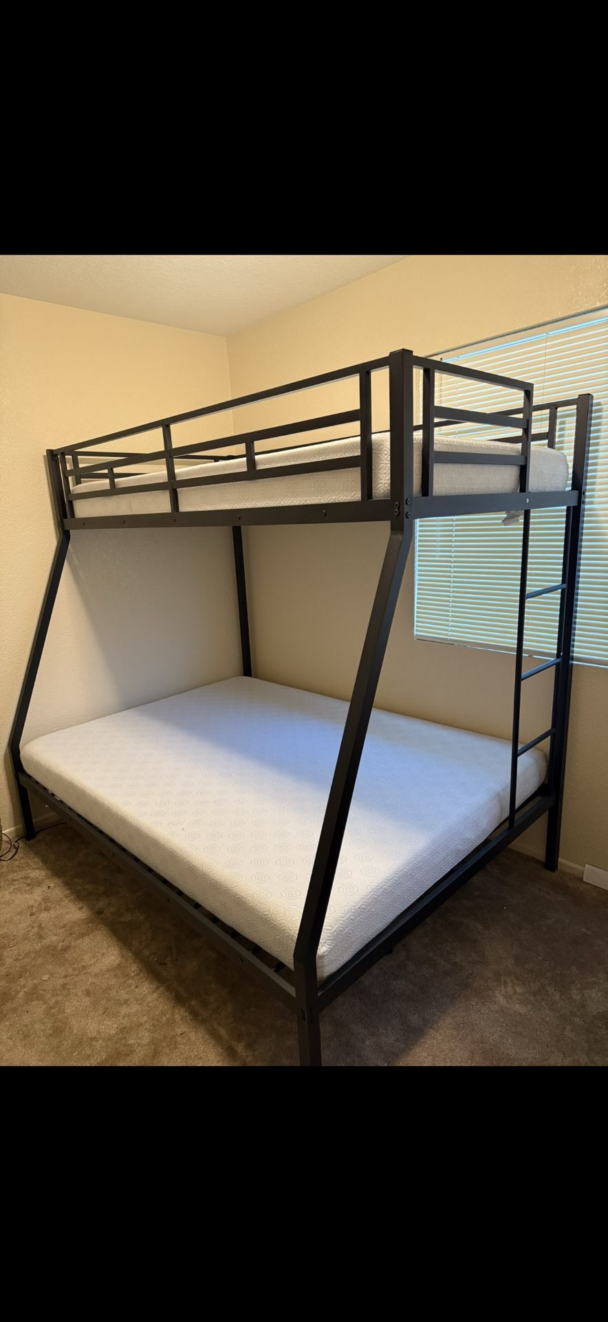 Brand New Twin/Full Bunk Beds W/ Mattress