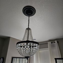 Chandelier 