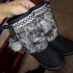 Girls Fur Boots 