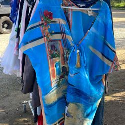 Ladies Clothes Used Some New