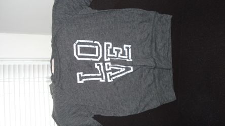 Gray shirt size small