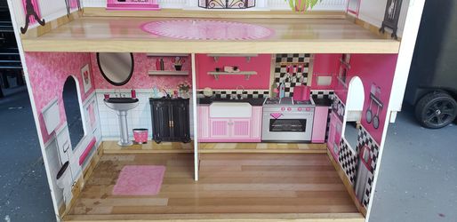 Doll Play House