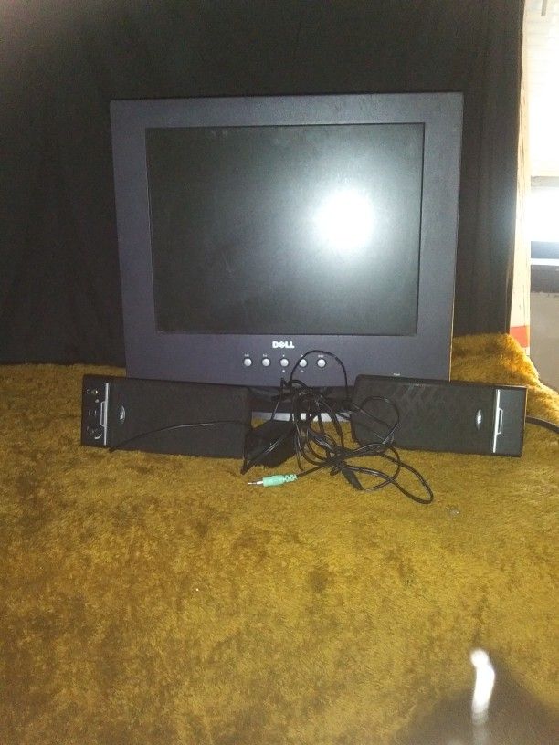 Dell Monitor And Speakers