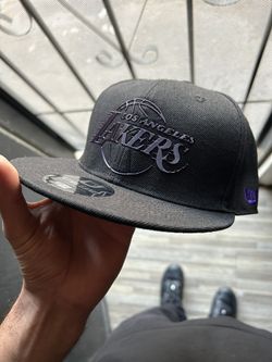 Lakers Snap Back hat