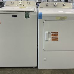 MAYTAG 4.2 cu. ft. Top Load Washer w/Deep Fill & Power Agitator 7.0 cu. ft. Vented Gas Dryer