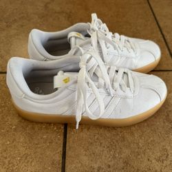 Women’s White Adidas Shoes Size 6